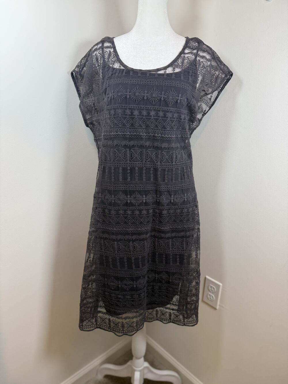 GARNET HILL Lace Overlay Dress Sz 8 adjustable Straps On Slip Dress Mocha Brown